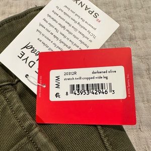 NWT Spanx stretch twill pant in olive green